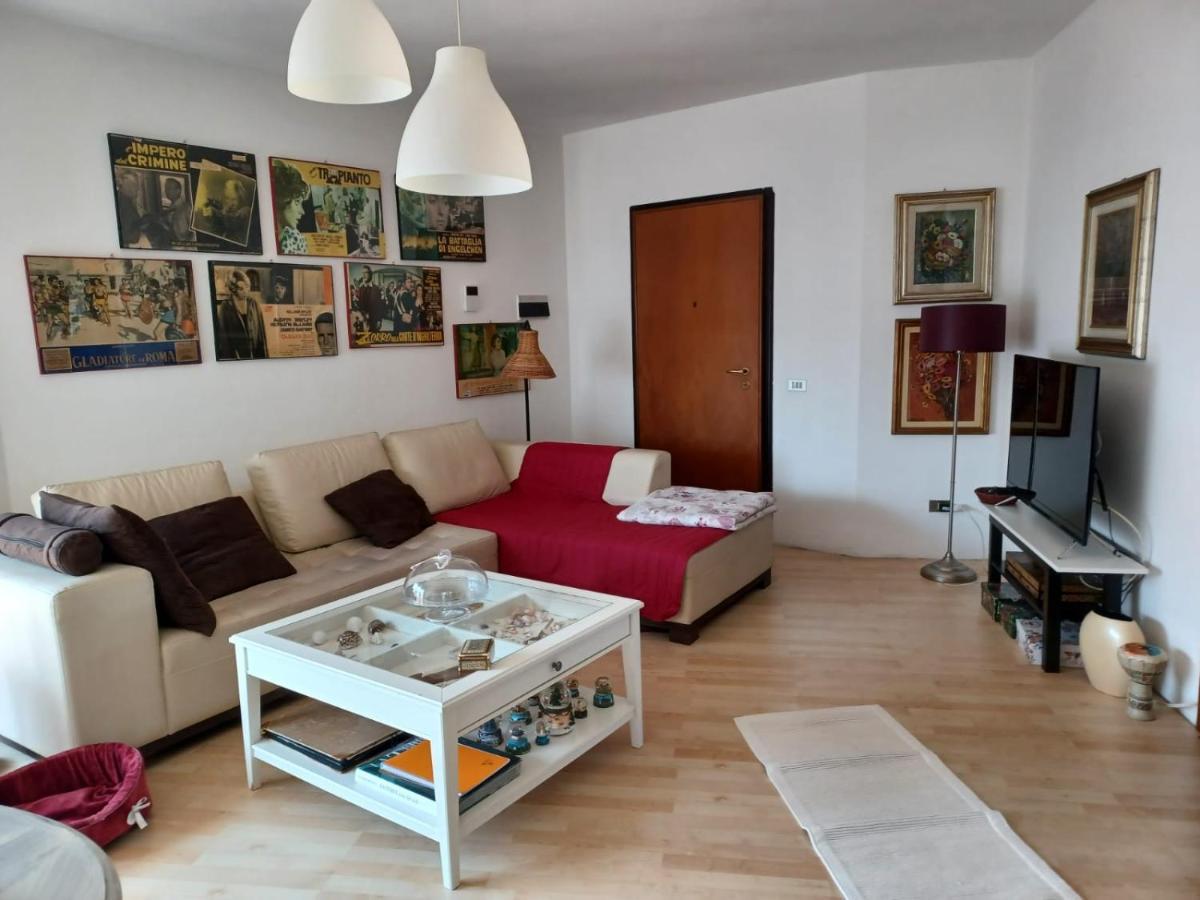 B&B Busto Garolfo Esterno foto
